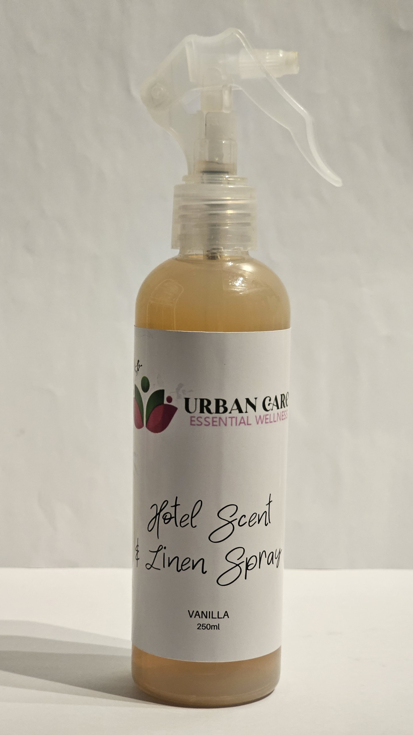 ROOM & LINEN SPRAY HOTEL SCENT - PENINSULA 250ml